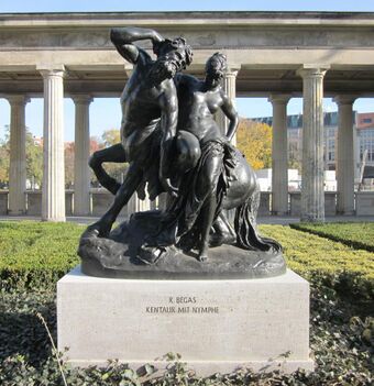 Berlin, Mitte, Museumsinsel, Alte Nationalgalerie, Kentaur mit Nymphe von Reinhold Begas.jpg