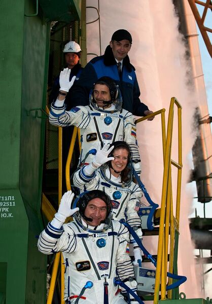 File:Expedition23 Crew Launch.jpg