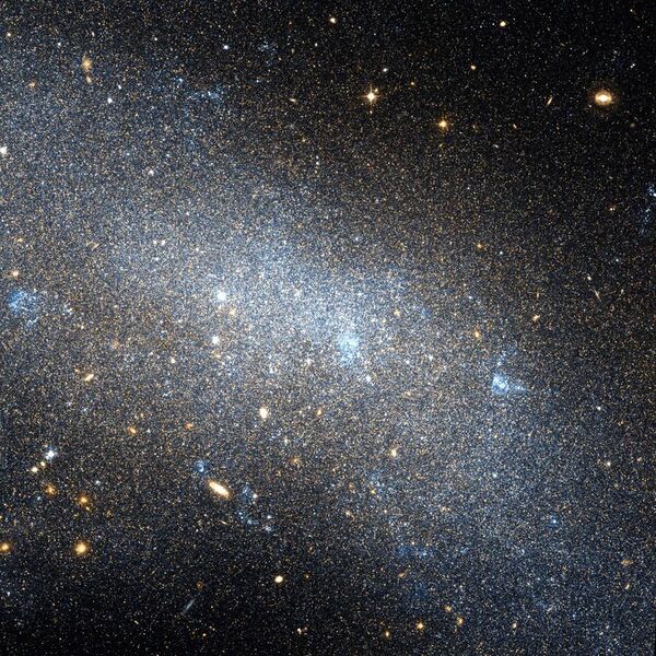 File:IC 2574 Hubble WikiSky.jpg