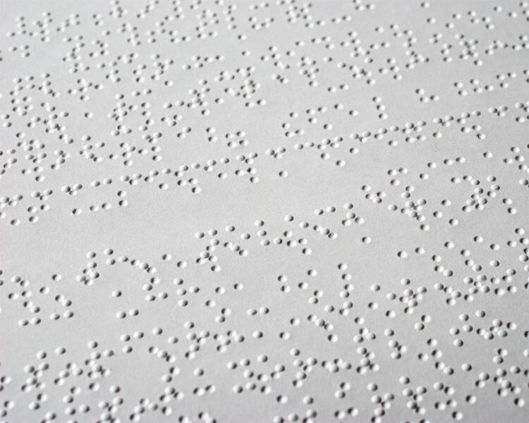 File:Braille text.jpg