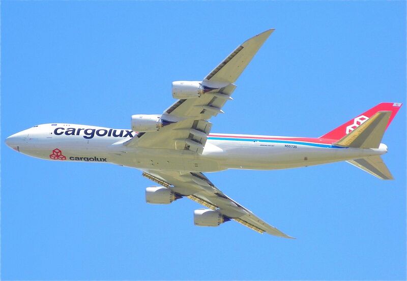 File:Cargolux 747-8F N5573S over Fresno.jpg