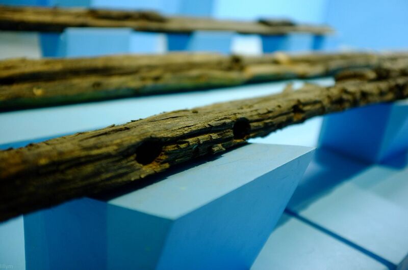 File:Planks of a Butuan balangay in the Butuan National Museum.jpg