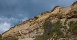 Cliffs by beach at Bexhill-on-Sea in England - 2008-07-13 L.jpg