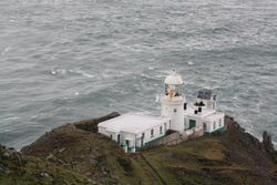 Lundy Island North lighthouse.jpg