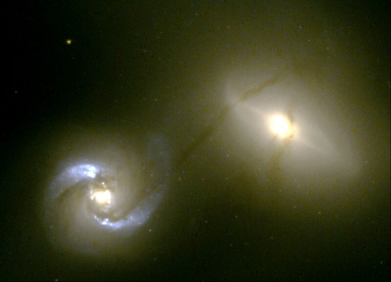 File:NGC 1409HSTFull.jpg
