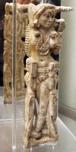 Statuetta indiana di Lakshmi, avorio, da pompei, 1-50 dc ca., 149425, 02.JPG