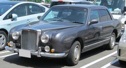 Mitsuoka Galue I.jpg