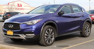 2017 Infiniti QX30 2.0t AWD front 2.10.19.jpg