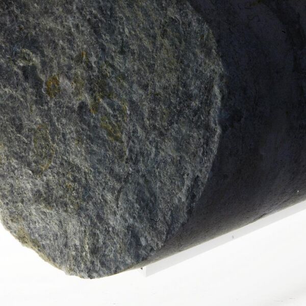 File:Biotite and chlorite gneiss mg 7971.jpg