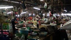 Photo de l'intérieur du marché de Siem Reap - Cambodge.jpg