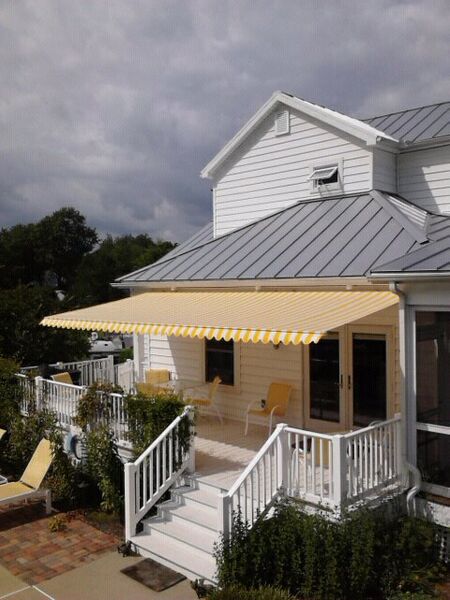 File:Retractable awnings.jpg