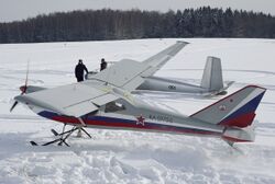 Ai-10 RA-0775g taxing in flight.The glider prepares for flight (6900256835).jpg