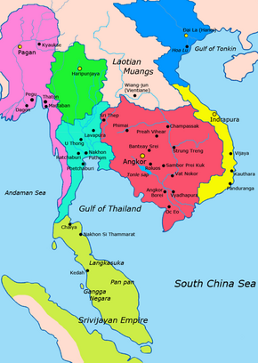 The main Champa kingdom (yellow) before 1306 lay along the coast of present-day southern Vietnam. To the north lay Đại Việt (blue); to the west, the Khmer Empire (red).