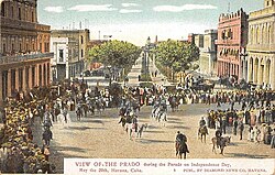 Paseo del Prado in Havana in 1920.jpg