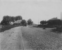Macadam road 1850s.jpg
