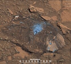 PIA18478-MarsCuriosityRover-Bonanz-KingRock-Drill-LightColorVein-20140911.jpg