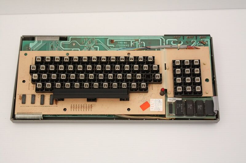 File:TRS-80 1 Hi-Tek keyboard in place.jpg