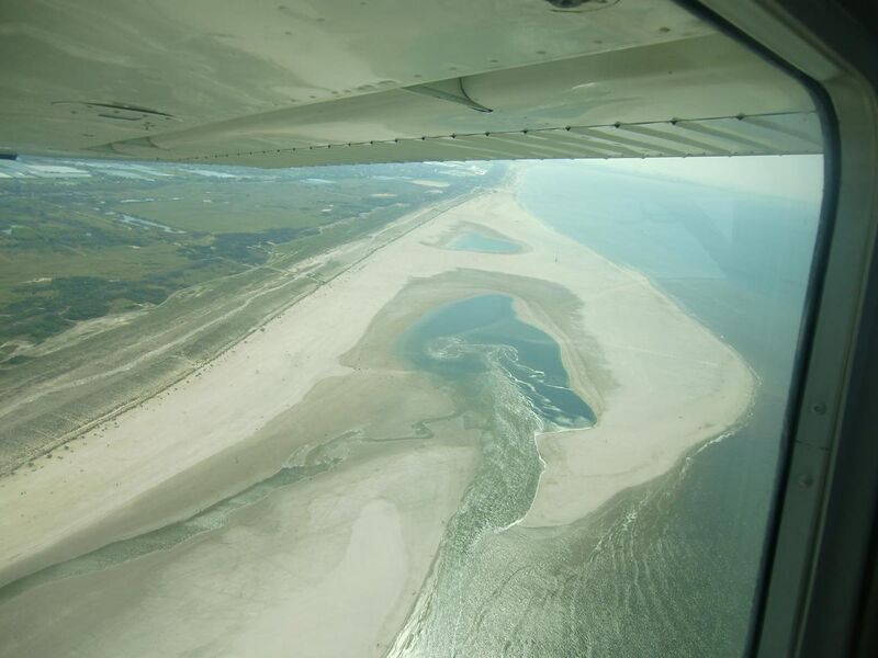 File:Zandmotor luchtfoto.jpg
