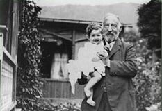 Photo of Hannah's grandfather, Max Arendt holding Hannah. Date unknown, probably aged 3–4