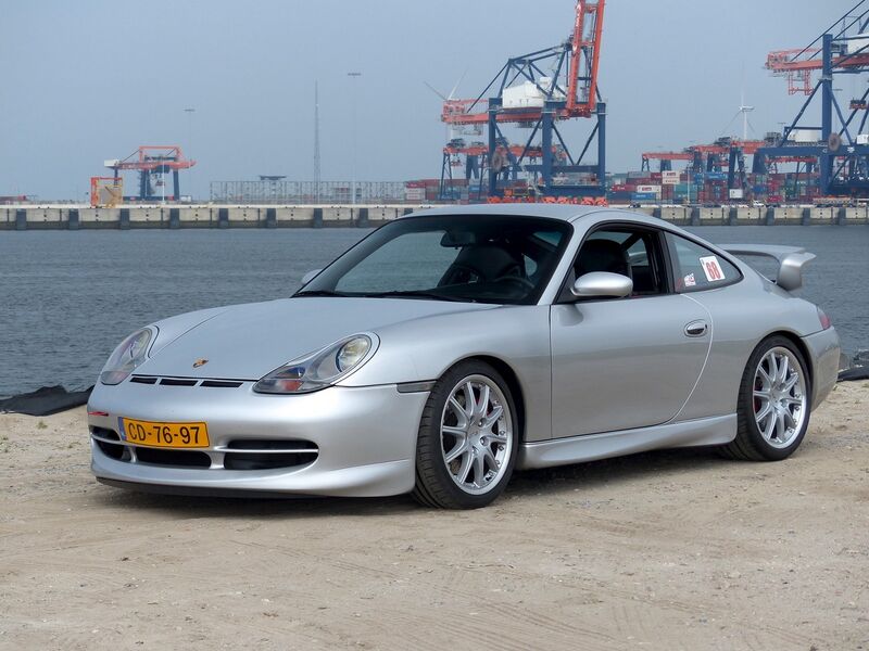 File:Porsche GT3 at Europort (9293400639).jpg
