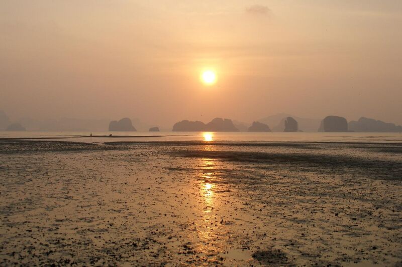 File:Sunrise, Koh Yao Noi (island), Phang Nga Bay, Thailand.jpg