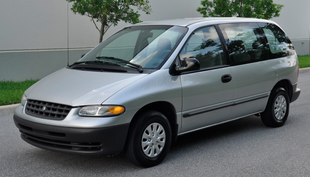 2000 Plymouth Voyager base 3-doorD.png