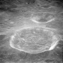 AS11-42-6333 Green M crater.jpg