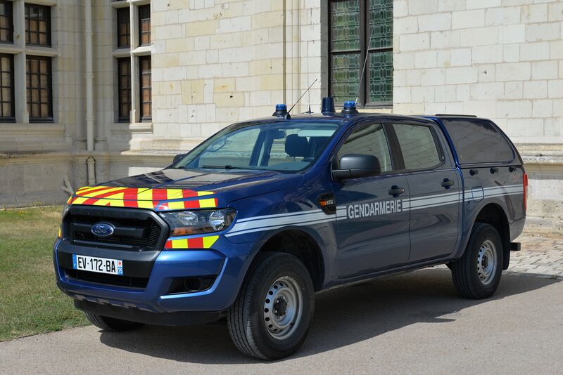 File:Ford Ranger Gendarmerie.jpg