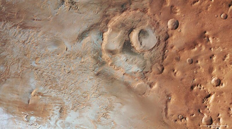 File:Hooke crater in Argyre basin (15099540249).jpg