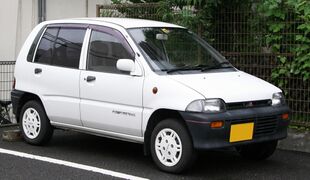 Mitsubishi Minica XF-4 5-door (H27A), front right.jpg