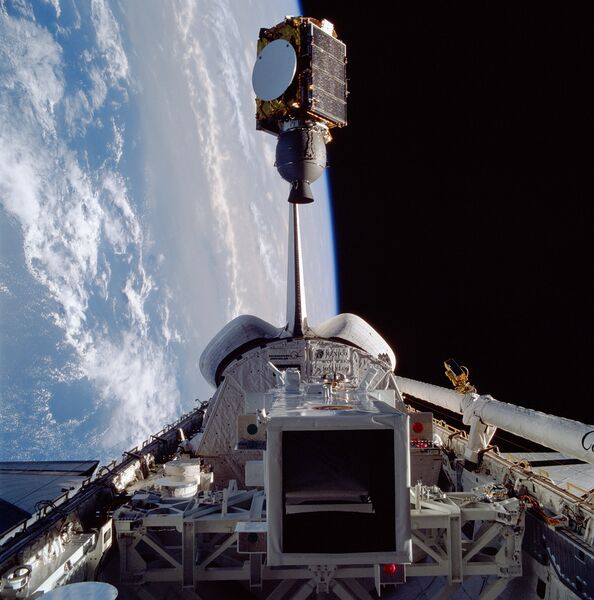 File:STS-51-G Arabsat 1-B deployment.jpg