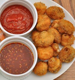 Fried mushrooms with sauces (cropped).jpg