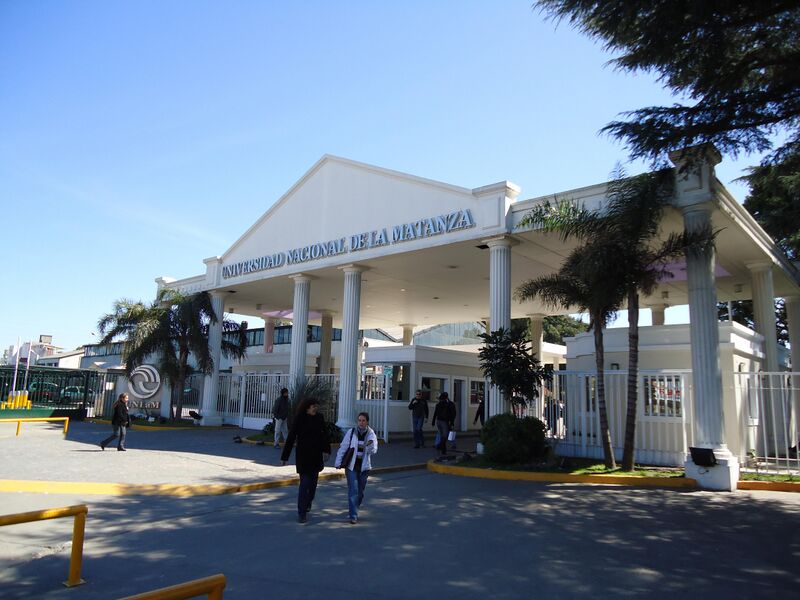 File:Universidad Nacional de La Matanza.JPG
