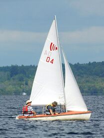 Echo 12 sailboat 5427.jpg