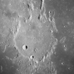 Guericke crater AS16-M-2819.jpg