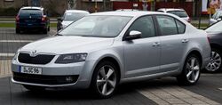 Skoda Octavia 1.8 TSI Green tec Elegance (III) – Frontansicht, 14. April 2013, Düsseldorf.jpg