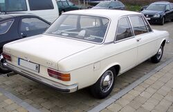 Audi 100 LS Heck.JPG