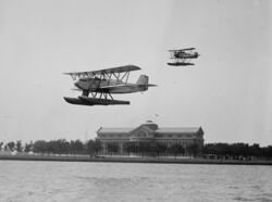 Naval submarine plane, 7-27-23 LOC npcc.09161 (cropped).jpg