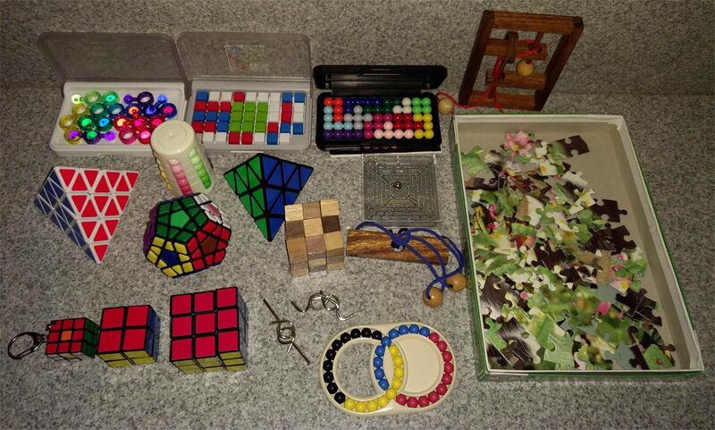 File:Set of various puzzles.jpg