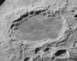 Endymion crater 4165 h1.jpg