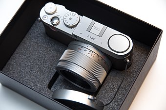 Leica X Typ 113.jpg