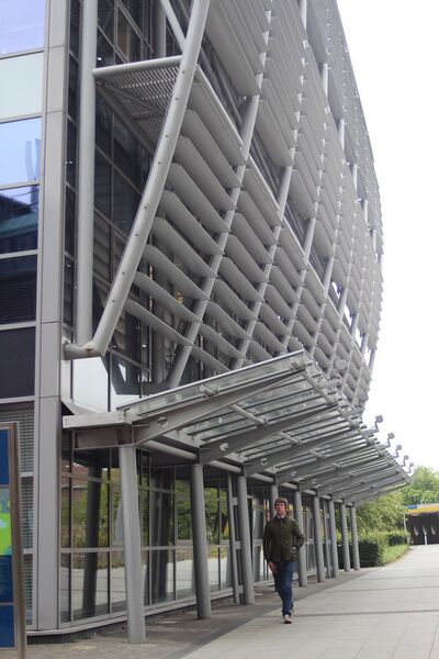File:Newcastle University, 27 July 2011 (11).jpg