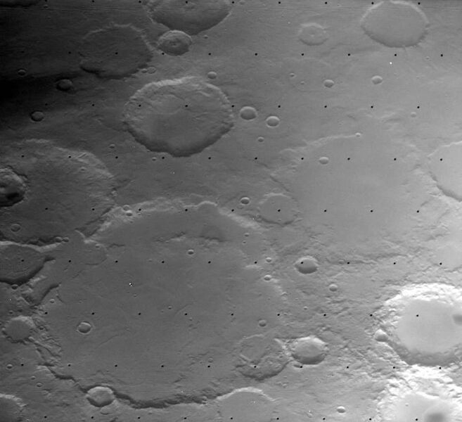 File:Sklodowska crater 561A02.jpg