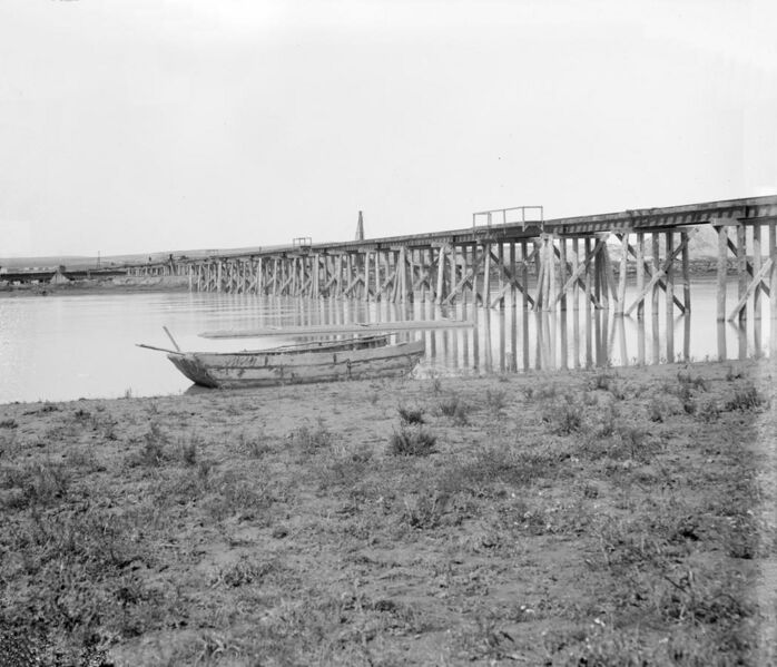 File:Baghdad Railway Euphrates wooden bridge.jpg