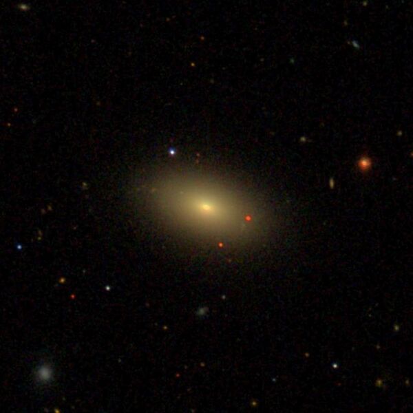 File:NGC830 - SDSS DR14.jpg