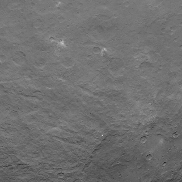 File:PIA19586-Ceres-DwarfPlanet-Dawn-2ndMappingOrbit-image18-20150618.jpg