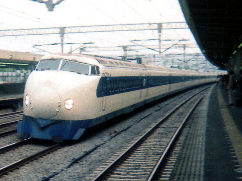 File:Shinkansen type 0 Hikari 19890506a.jpg