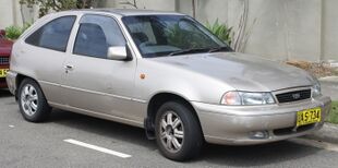 1995 Daewoo Cielo GLX 3-door hatchback (22352445050).jpg