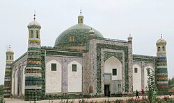 Afaq Khoja Mausoleum (2017, crop).jpg
