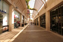 Jerusalem Israel, Jerusalém - Shopping de Rua (5172398236).jpg